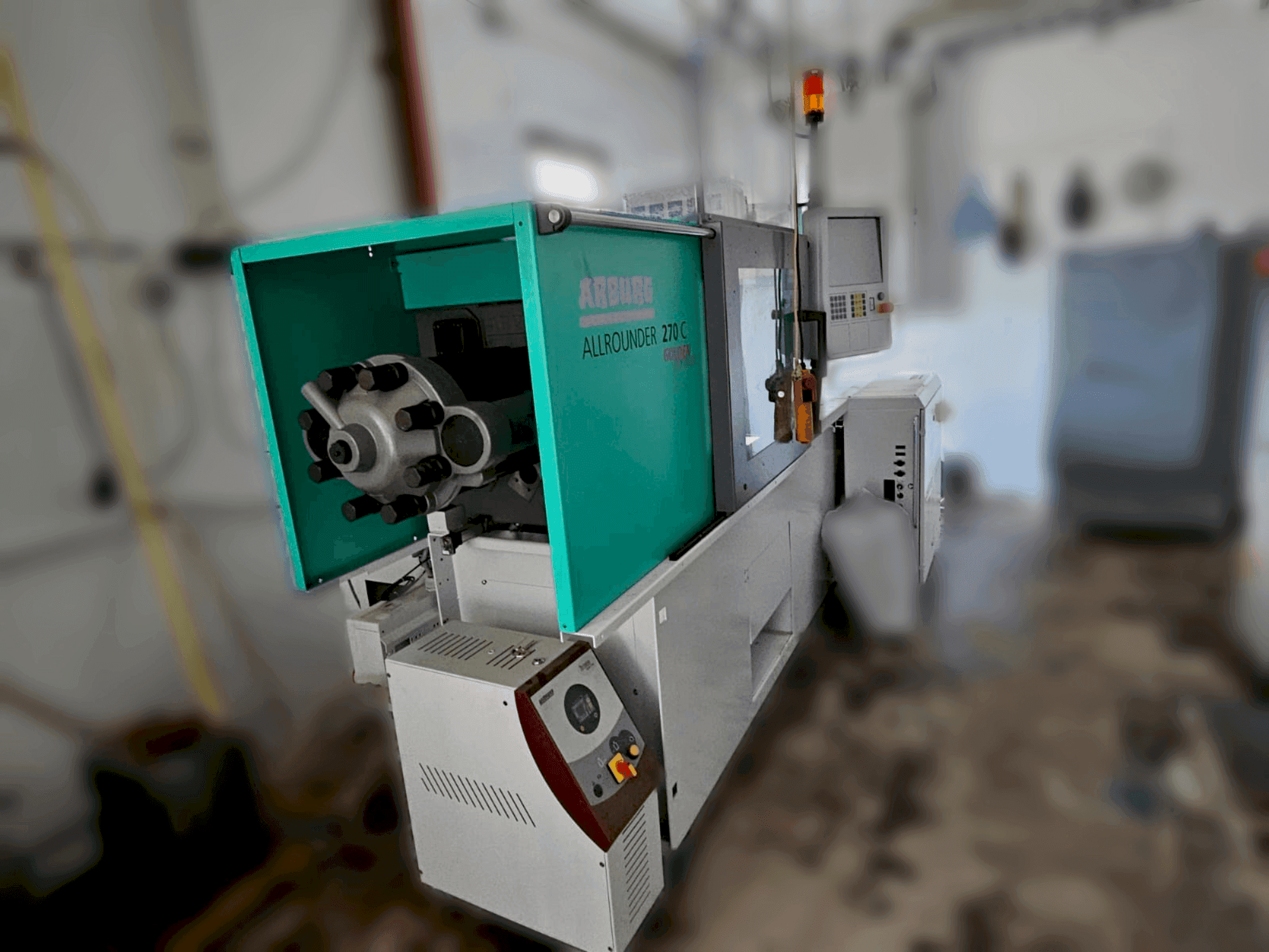 Koneen  Arburg 270 C 400-70 Golden Edition sivunäkymä