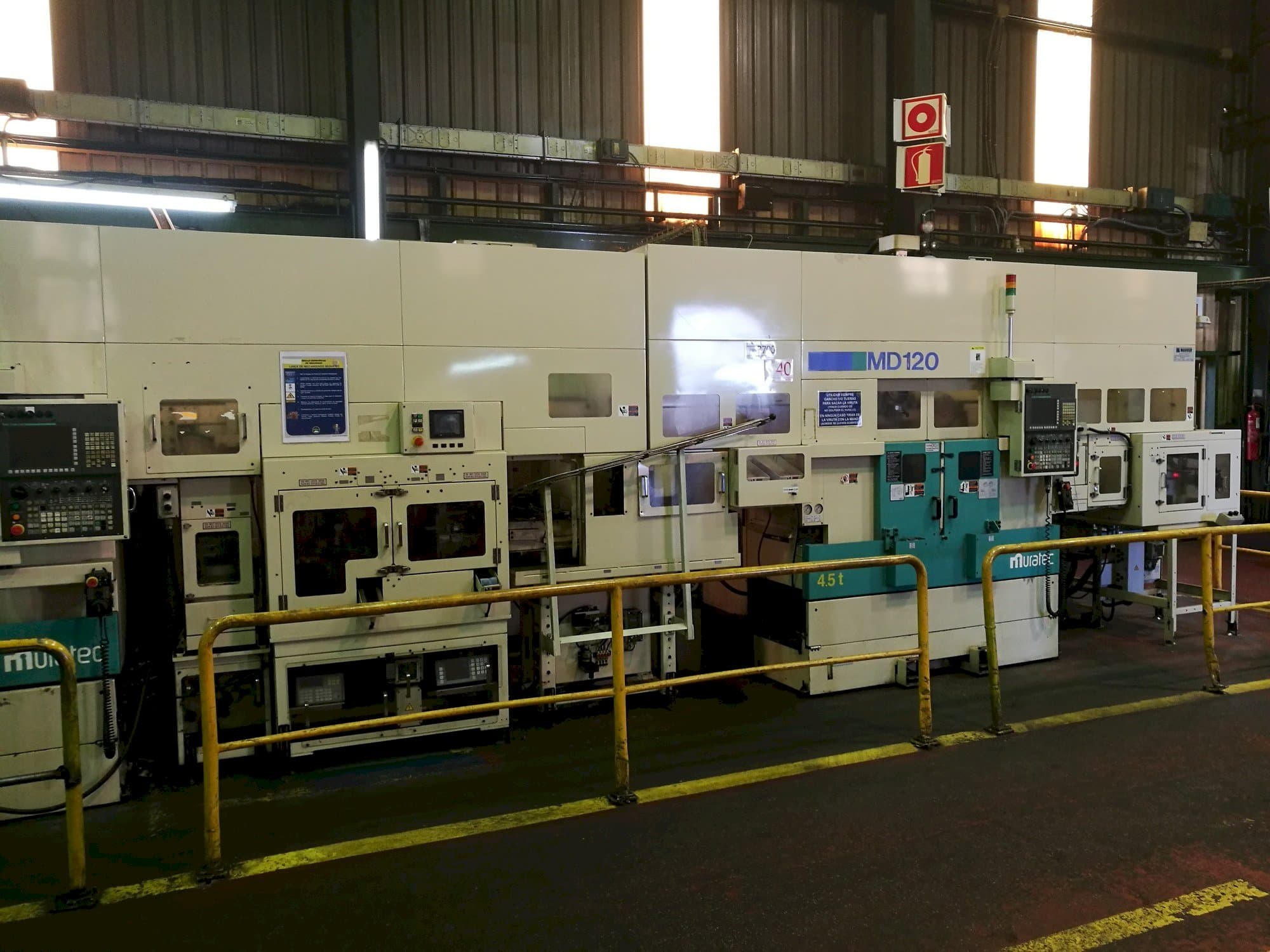 Koneen  Muratec MD120 etunäkymä