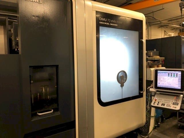 Koneen  DECKEL MAHO DMU 70 eVo Linear etunäkymä