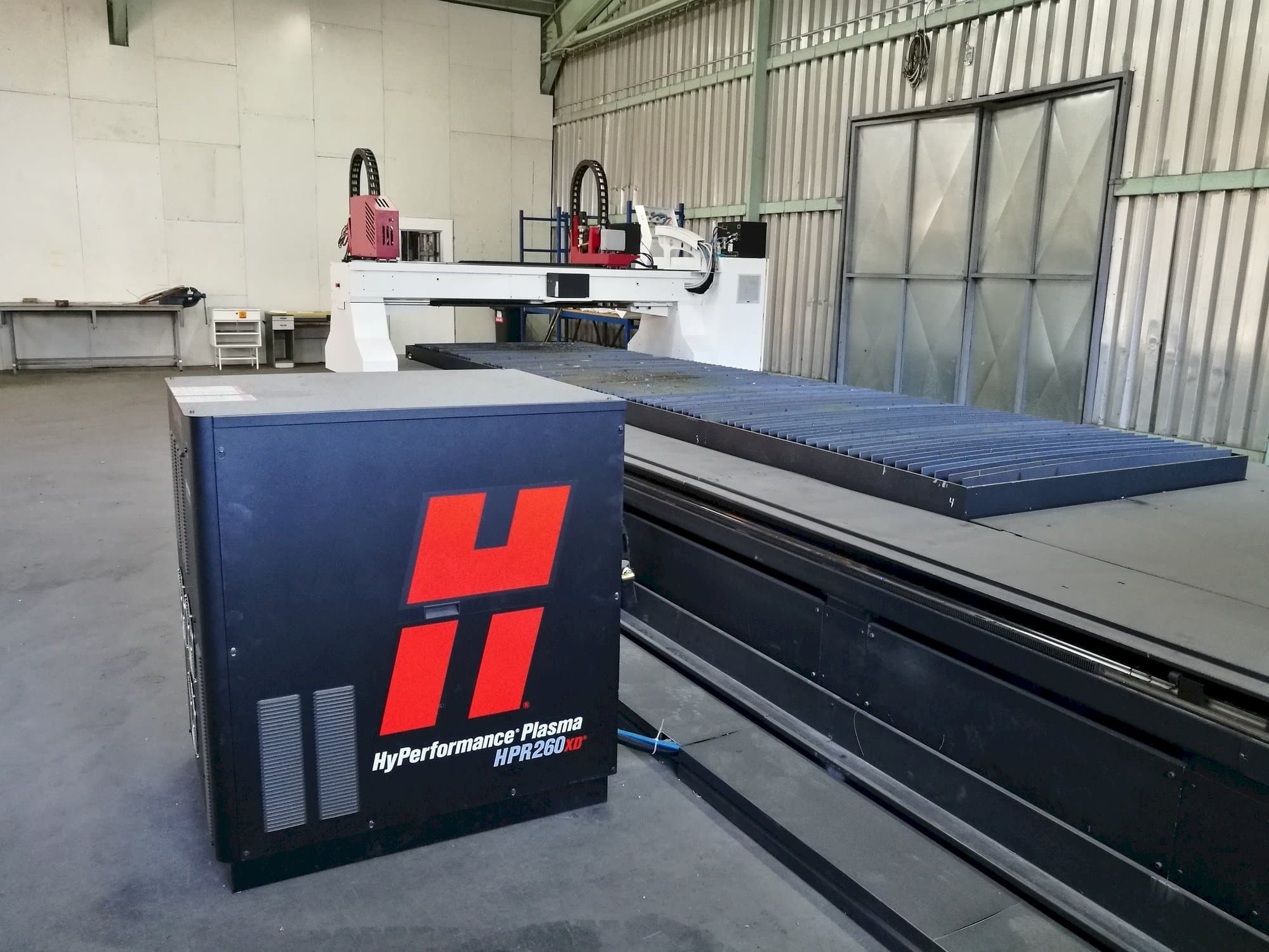 Koneen  Baykal BPL-H 1506 etunäkymä