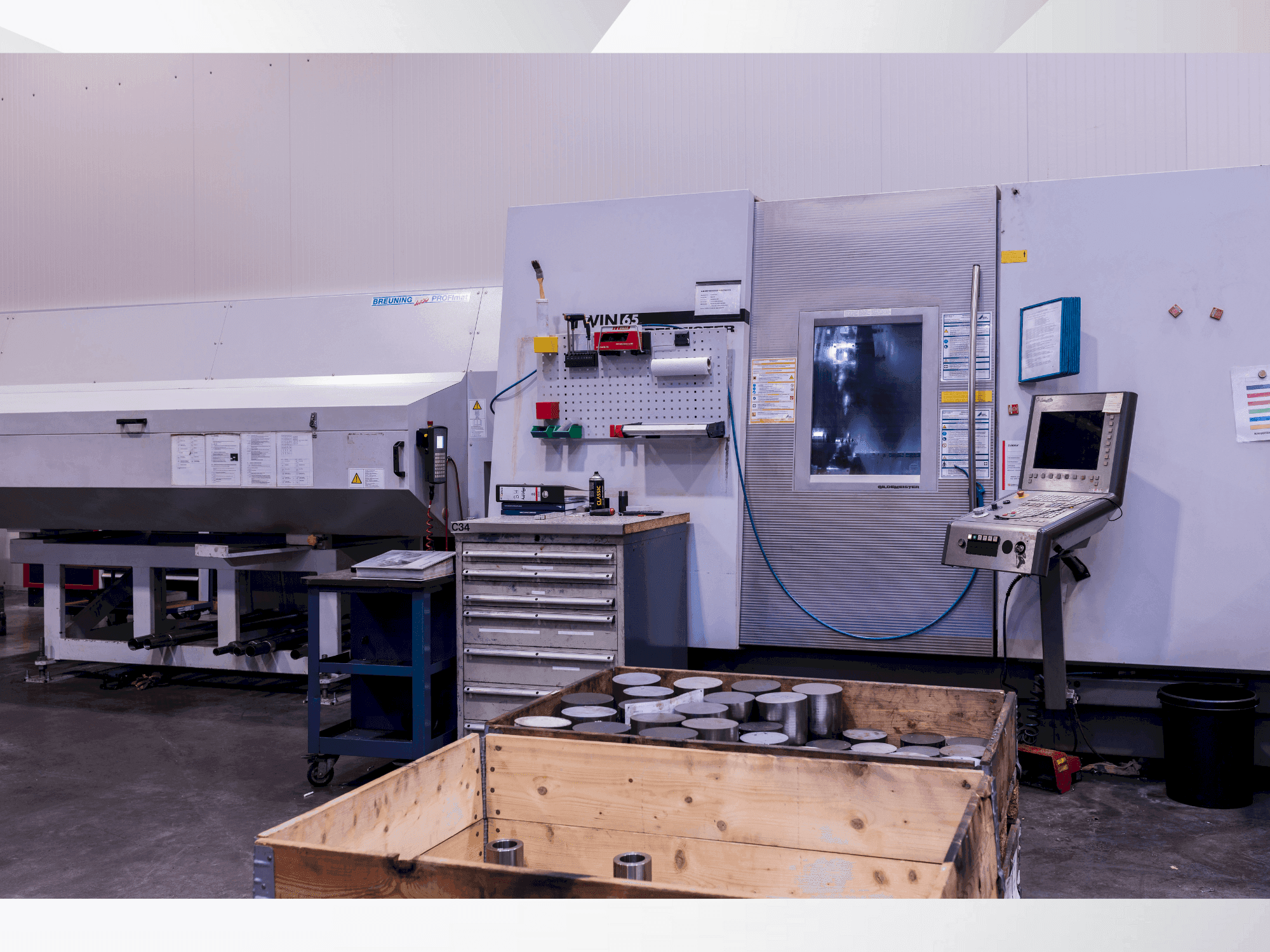 Koneen  DMG Gildemeister Twin 65 etunäkymä