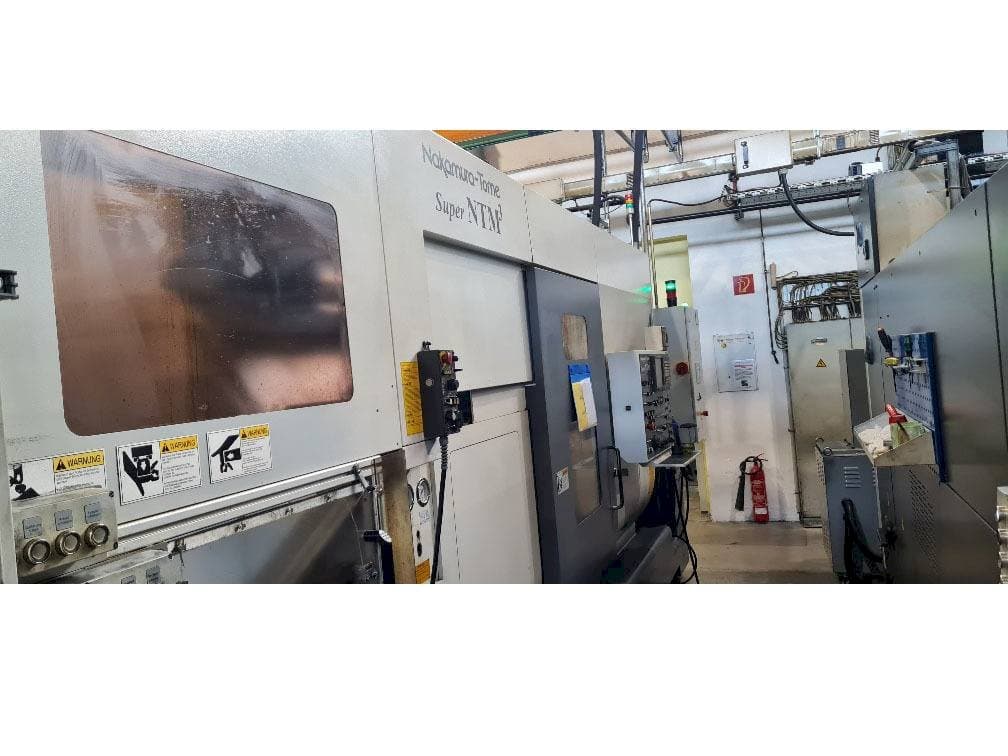Koneen  NAKAMURA Super NTM³ etunäkymä