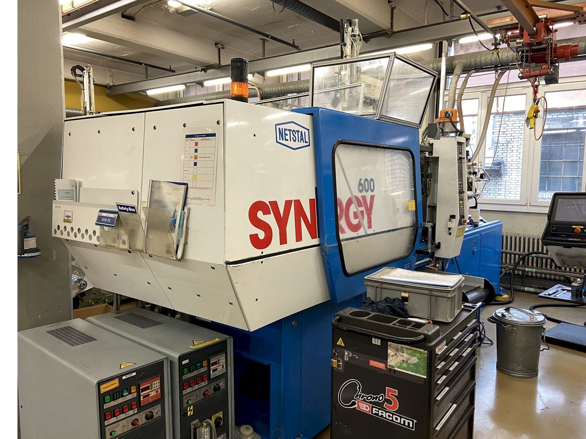Koneen  Netstal SYNERGY 600-110 etunäkymä