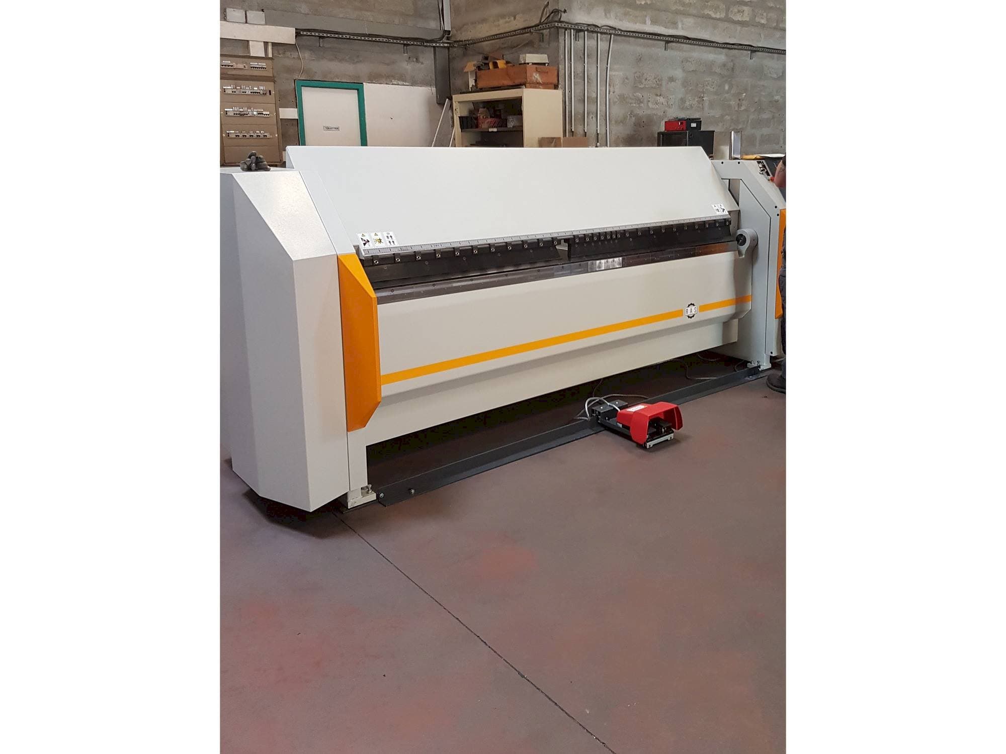 Koneen  RAS 62.25 TURBObend Plus etunäkymä