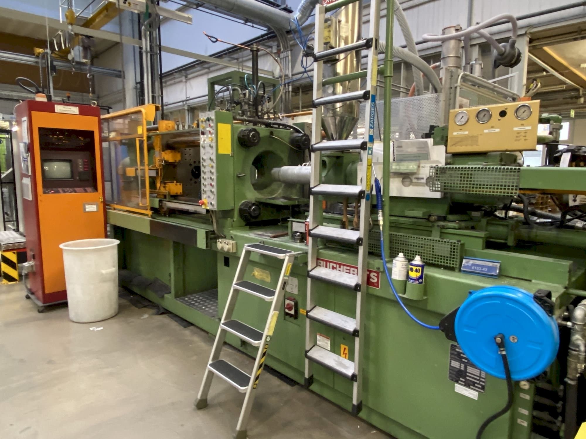 Koneen  Bucher TS 120 / S 500 / CNC etunäkymä
