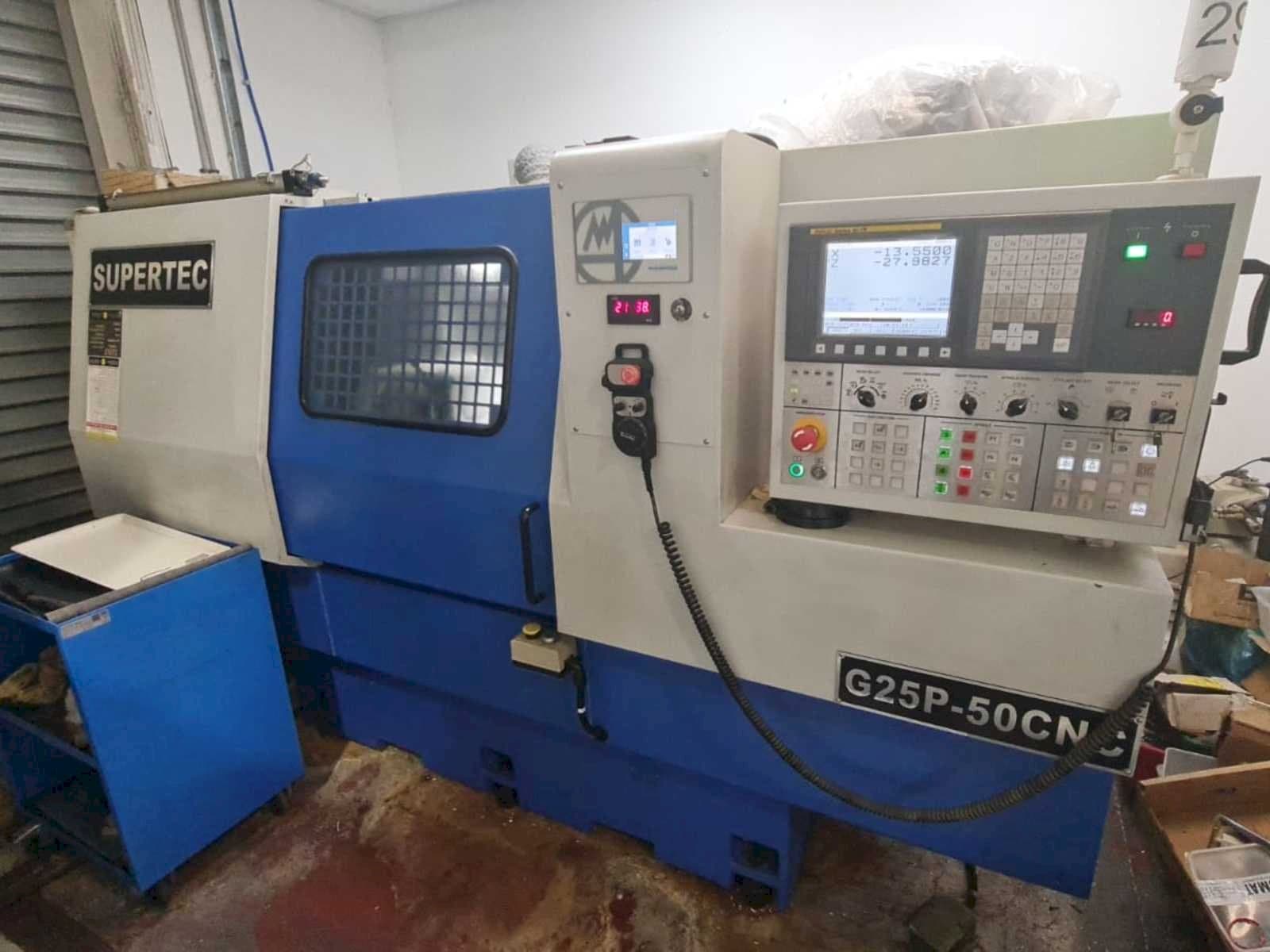 Koneen  Supertec G25P-500CNC etunäkymä