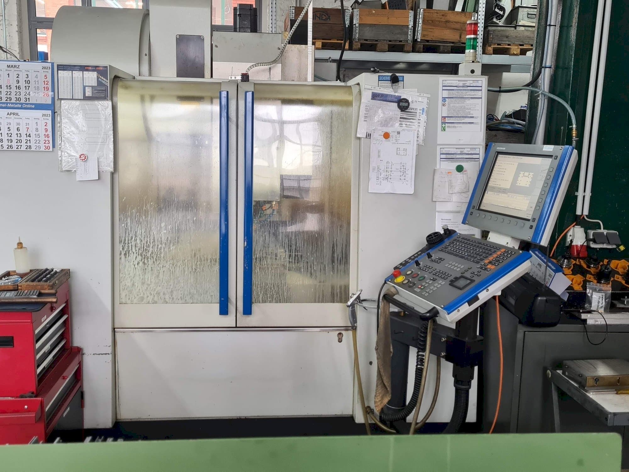 Koneen  MIKRON VCE600 Pro etunäkymä