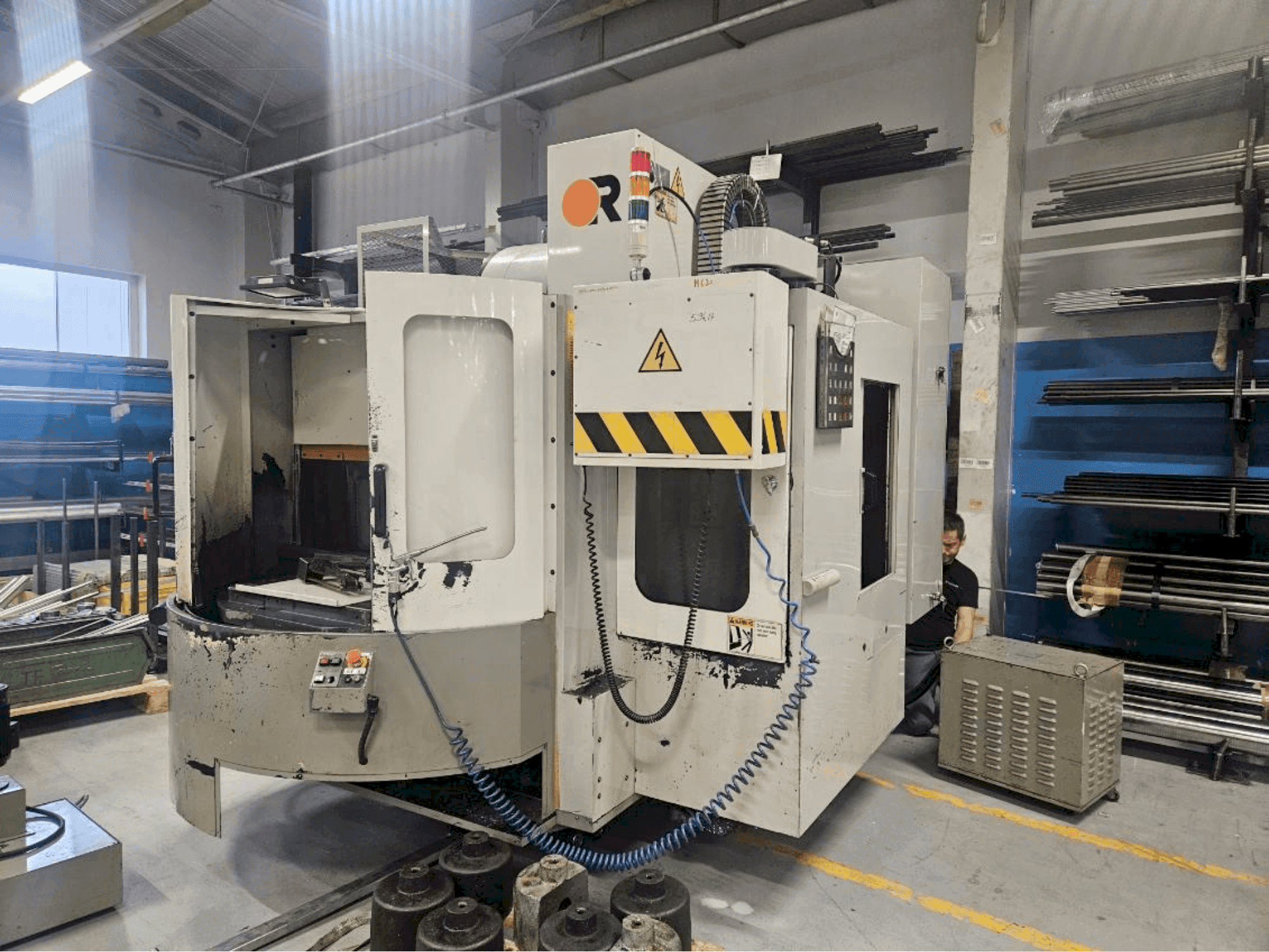 Koneen  Victor Vcenter 70 - APC etunäkymä