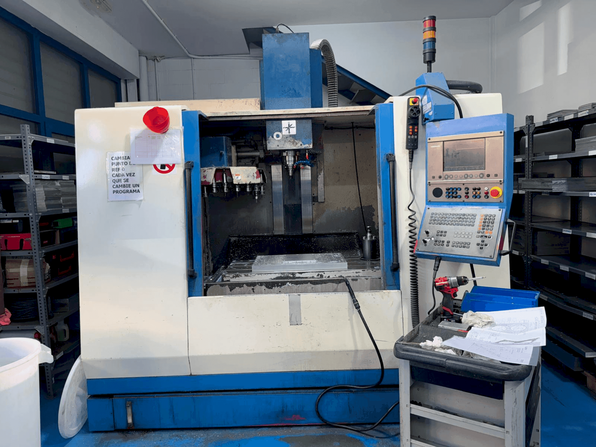 Koneen  LAGUN GVC 1000 etunäkymä