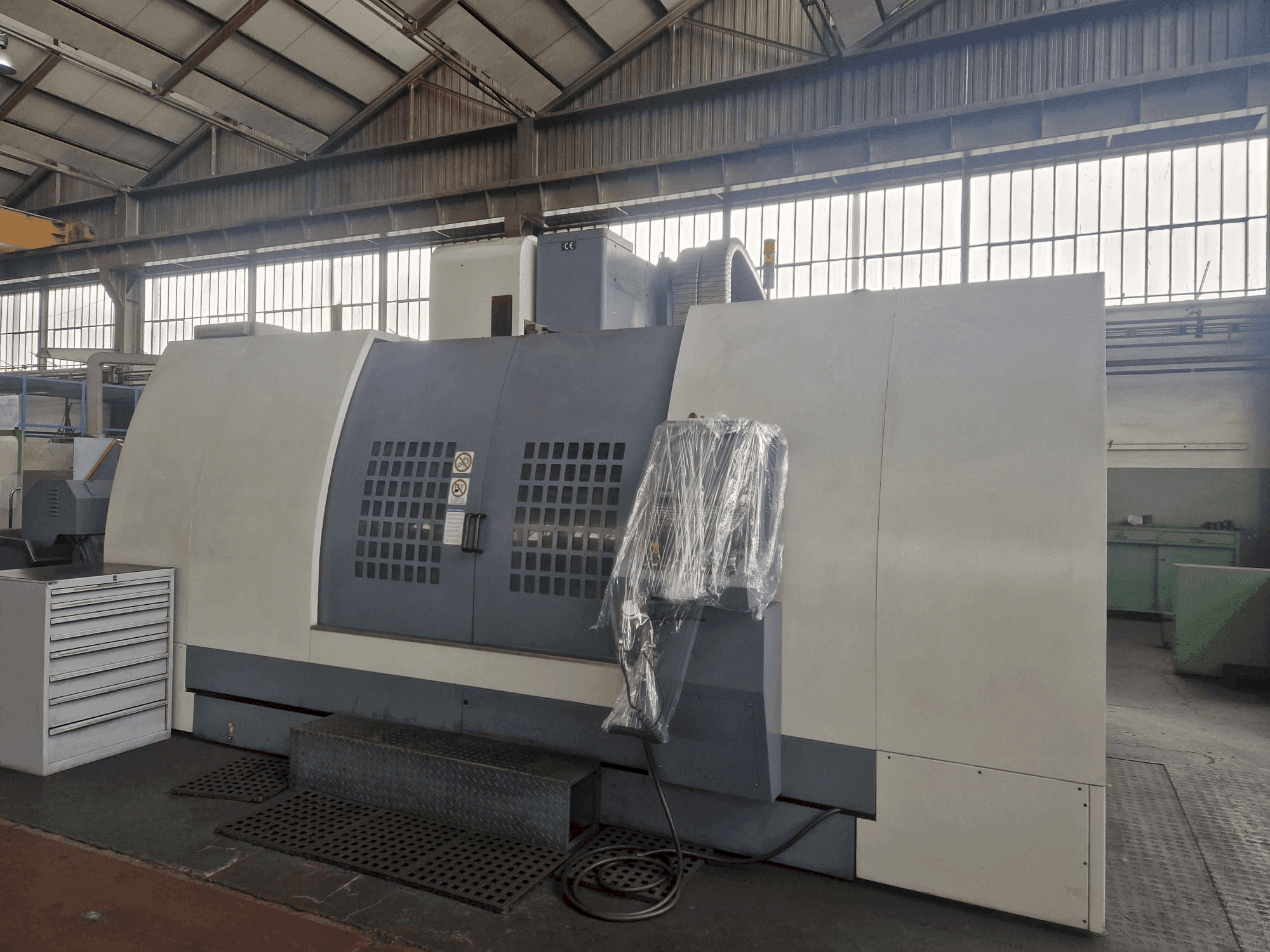 Koneen  VESTA SKV 920 SE etunäkymä