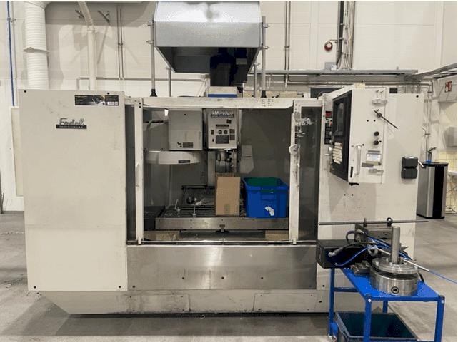 Koneen  FADAL VMC 4020HT etunäkymä