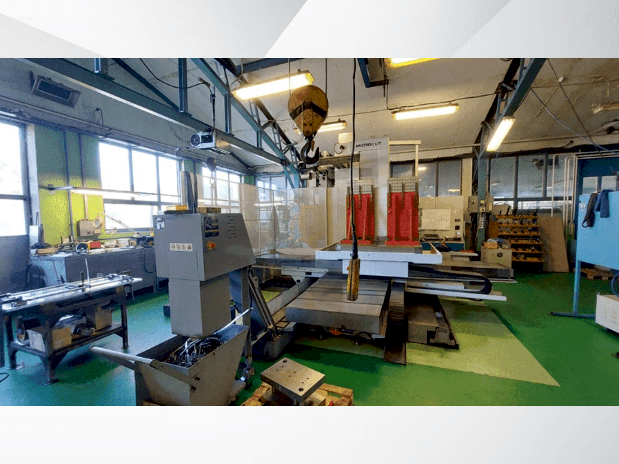 Koneen  MICROCUT HBM-4 etunäkymä