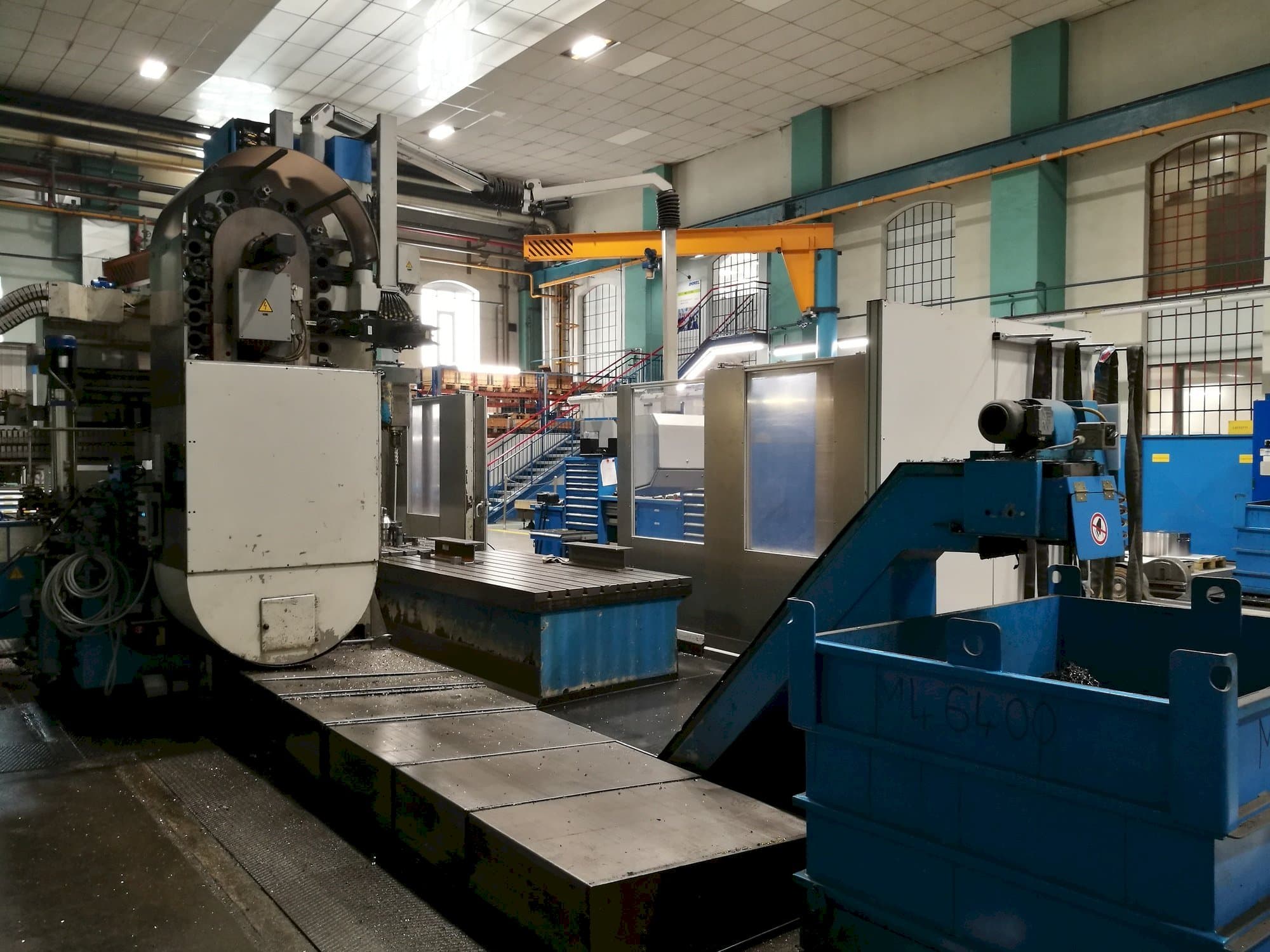 Koneen  Kekeisen  UFF 5000 etunäkymä