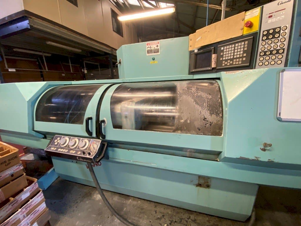 Koneen  STUDER  S30 lean Pro etunäkymä