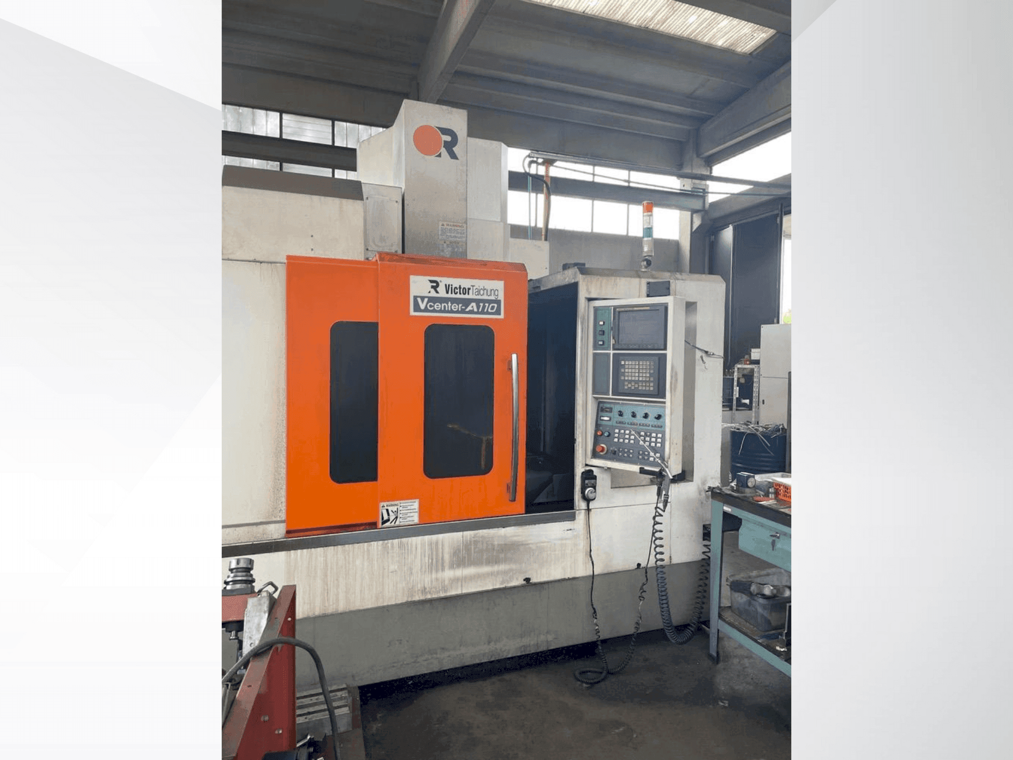 Koneen  Victor Vcenter A-110 etunäkymä