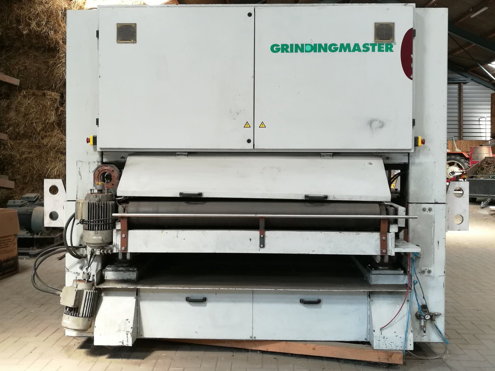 Koneen  TIMESAVERS etunäkymä MB-2-1600 Z2