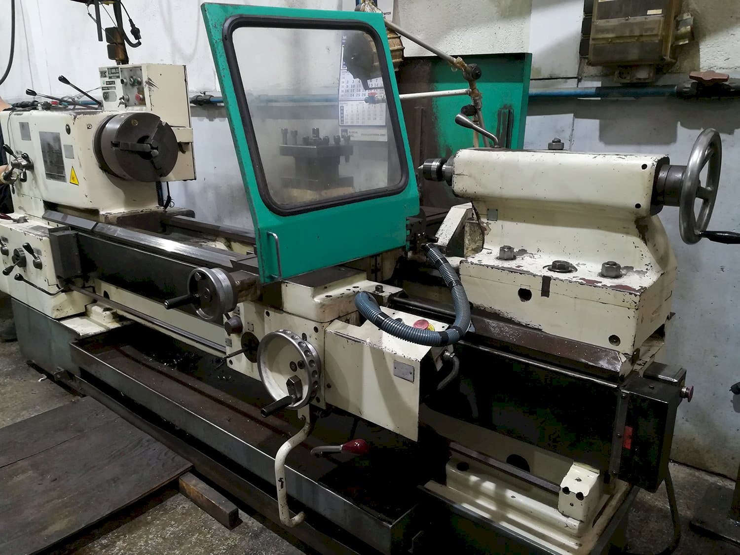 Koneen  TOS SN 71 C etunäkymä