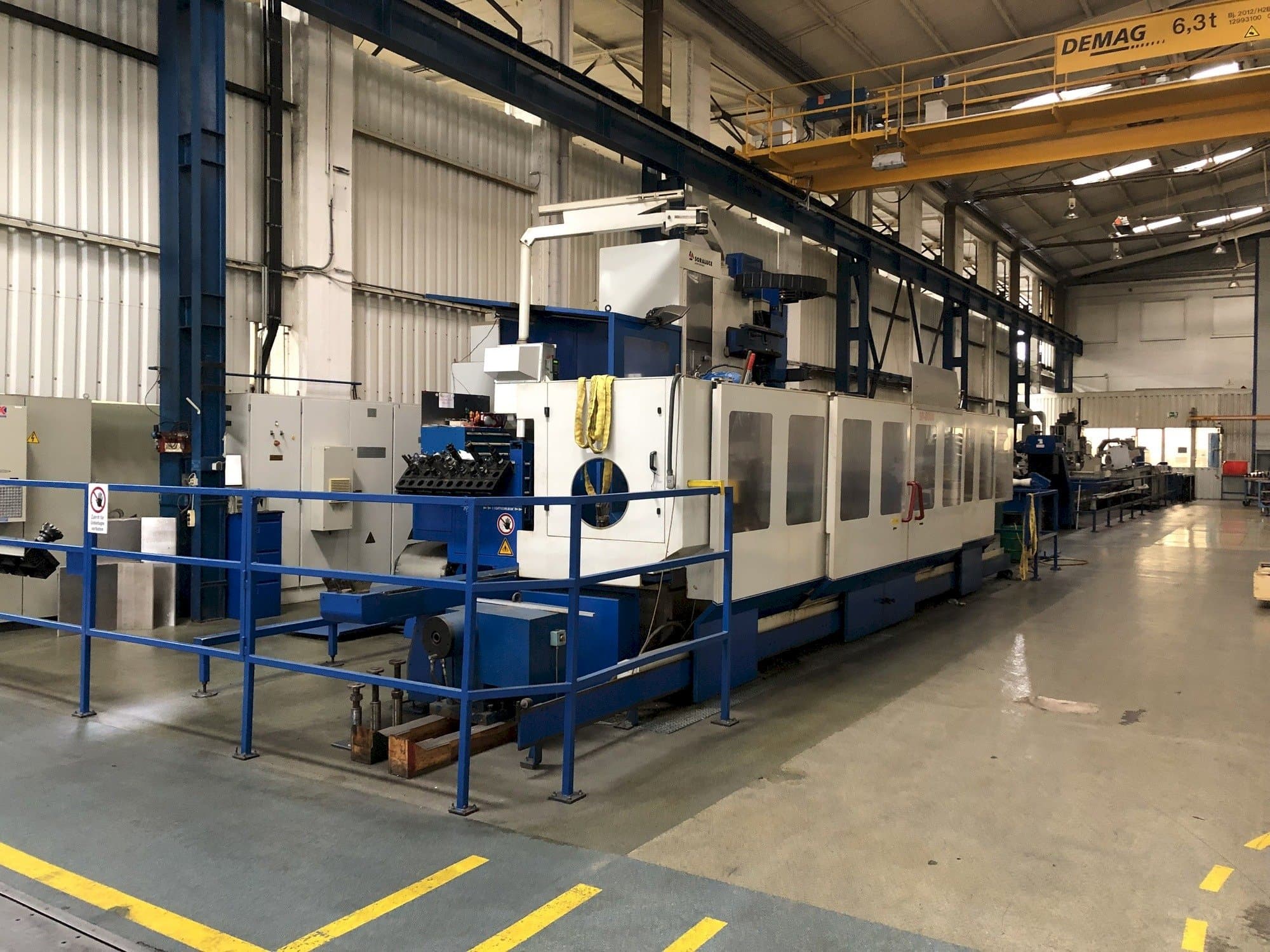 Koneen  Soraluce SP-8000 etunäkymä