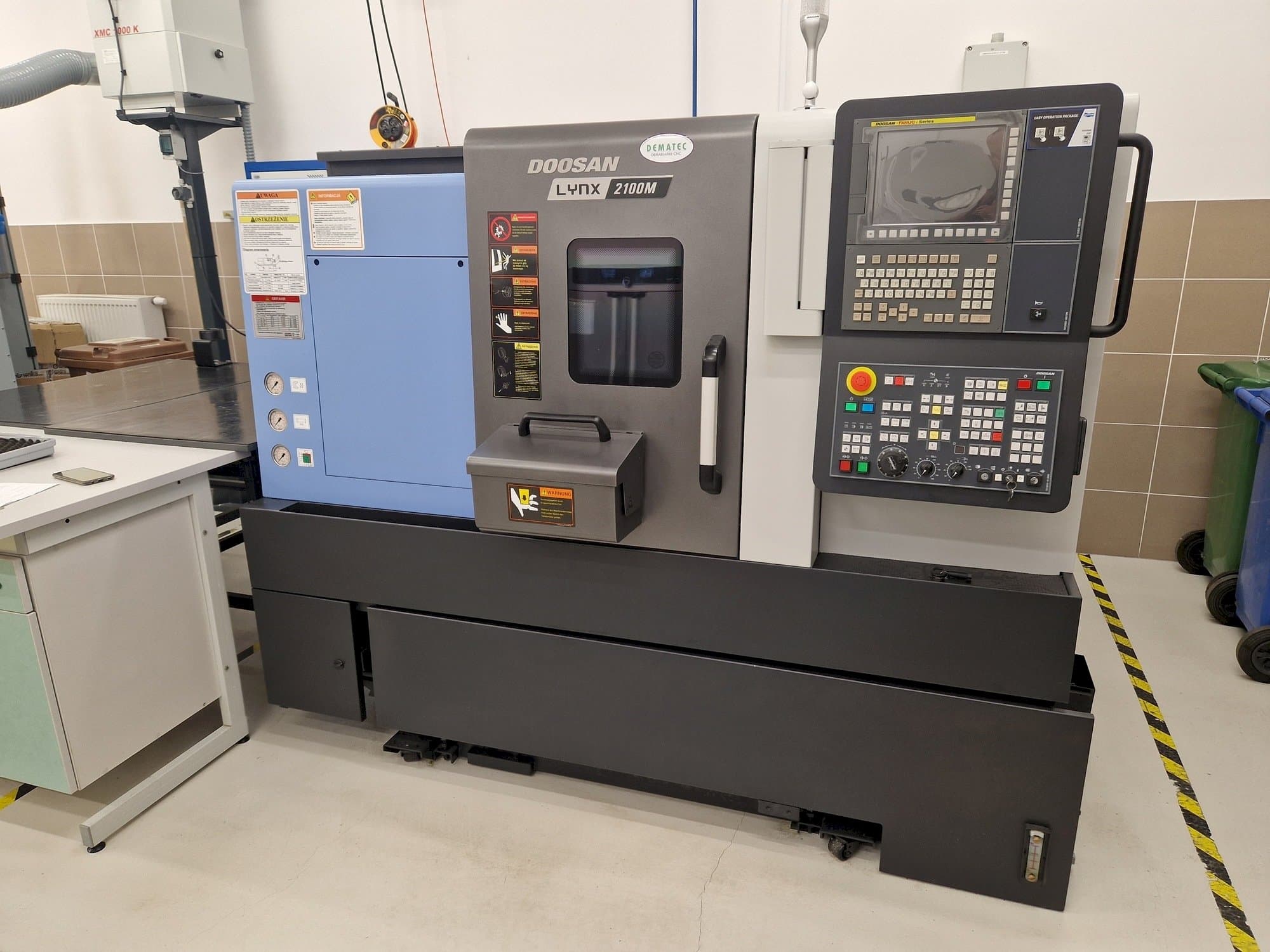 Koneen  Doosan Lynx 2100ME etunäkymä