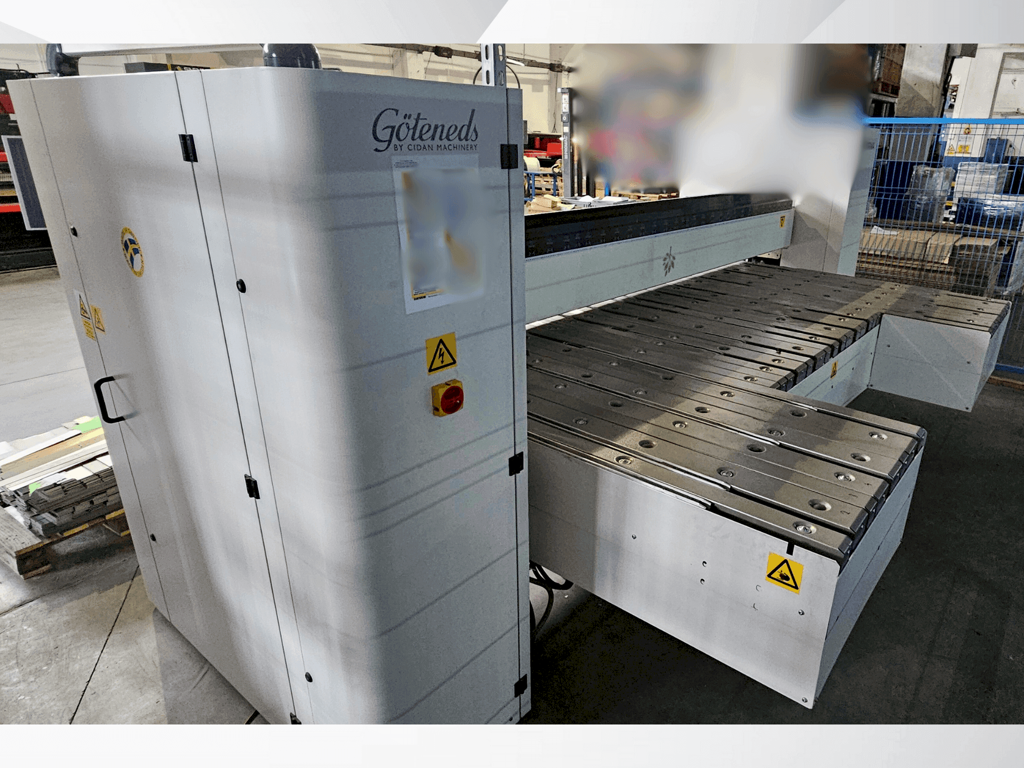 Koneen  CIDAN FORMA 30 etunäkymä