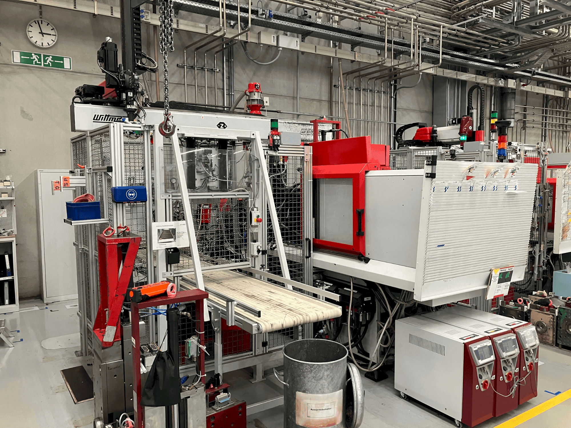 Koneen  Arburg Allrounder 420 S 800-350 etunäkymä