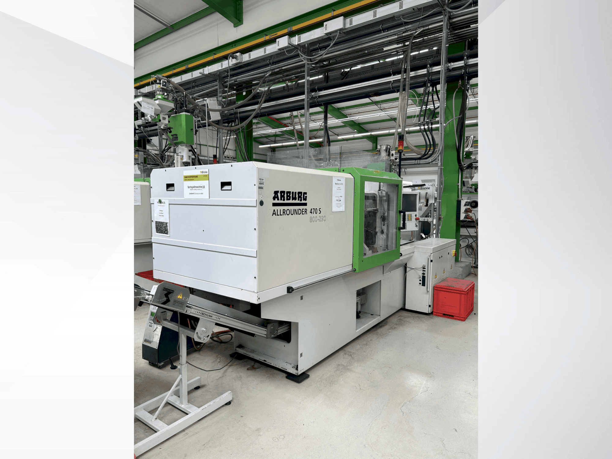 Koneen  Arburg 470 S / 800-290 etunäkymä