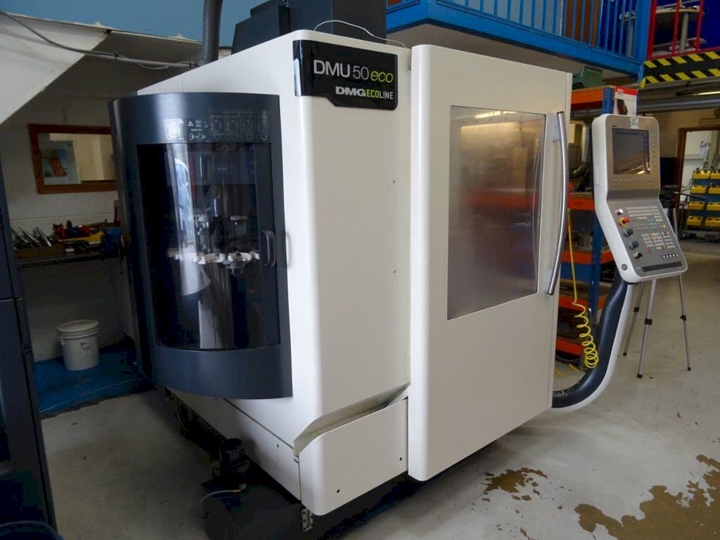 Koneen  DECKEL MAHO DMU 50Eco etunäkymä
