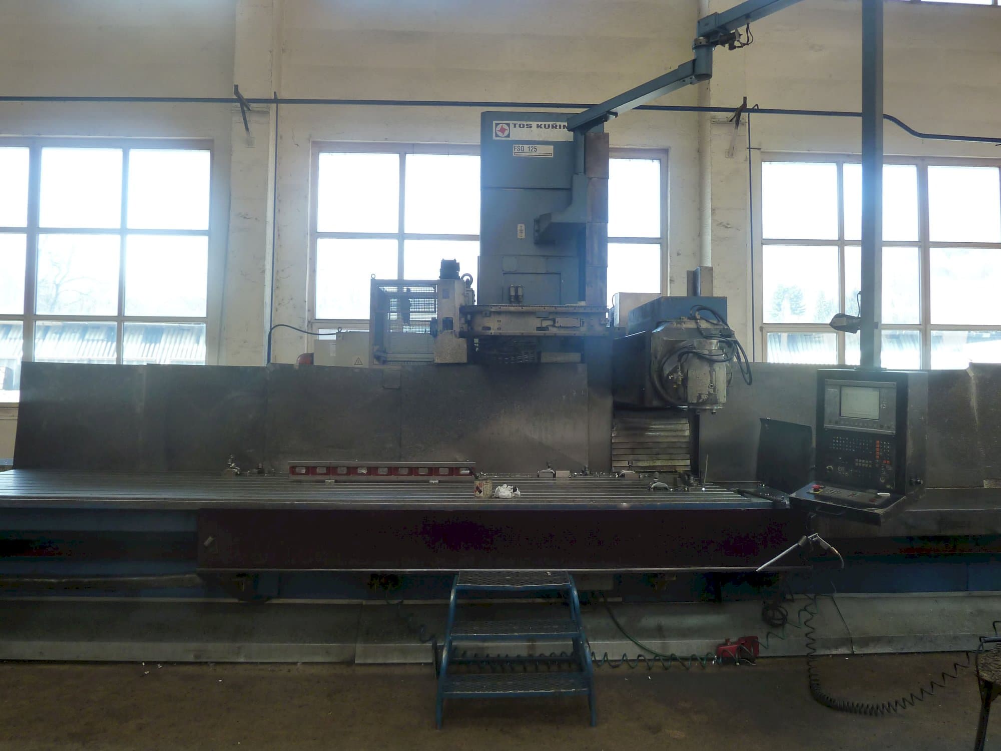 Koneen  TOS etunäkymä FSQ 125-OR/A5