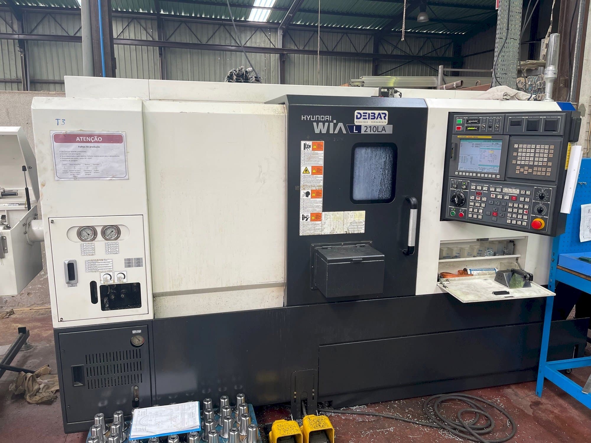 Koneen  Hyundai Wia L210LA etunäkymä