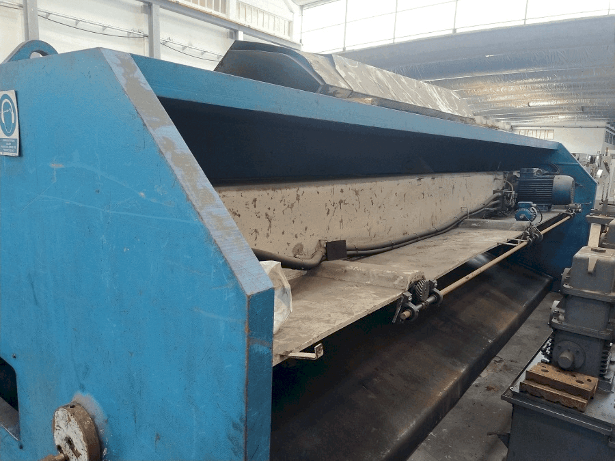 Koneen  JORDI CH 6100 - 10 etunäkymä