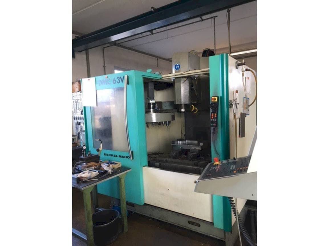 Koneen  DMC DMC 63V etunäkymä