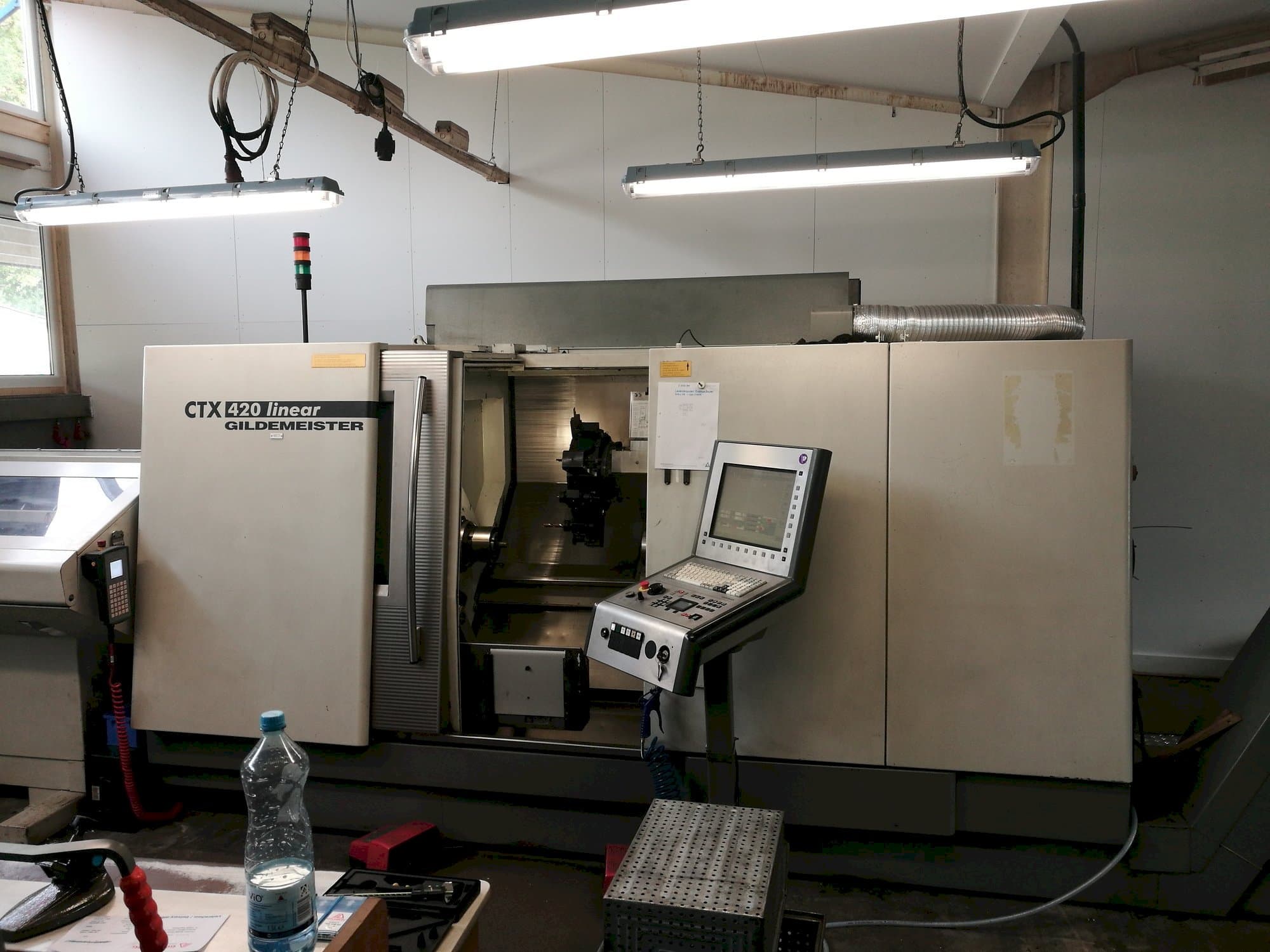 Koneen  Gildemeister CTX 420 linear etunäkymä