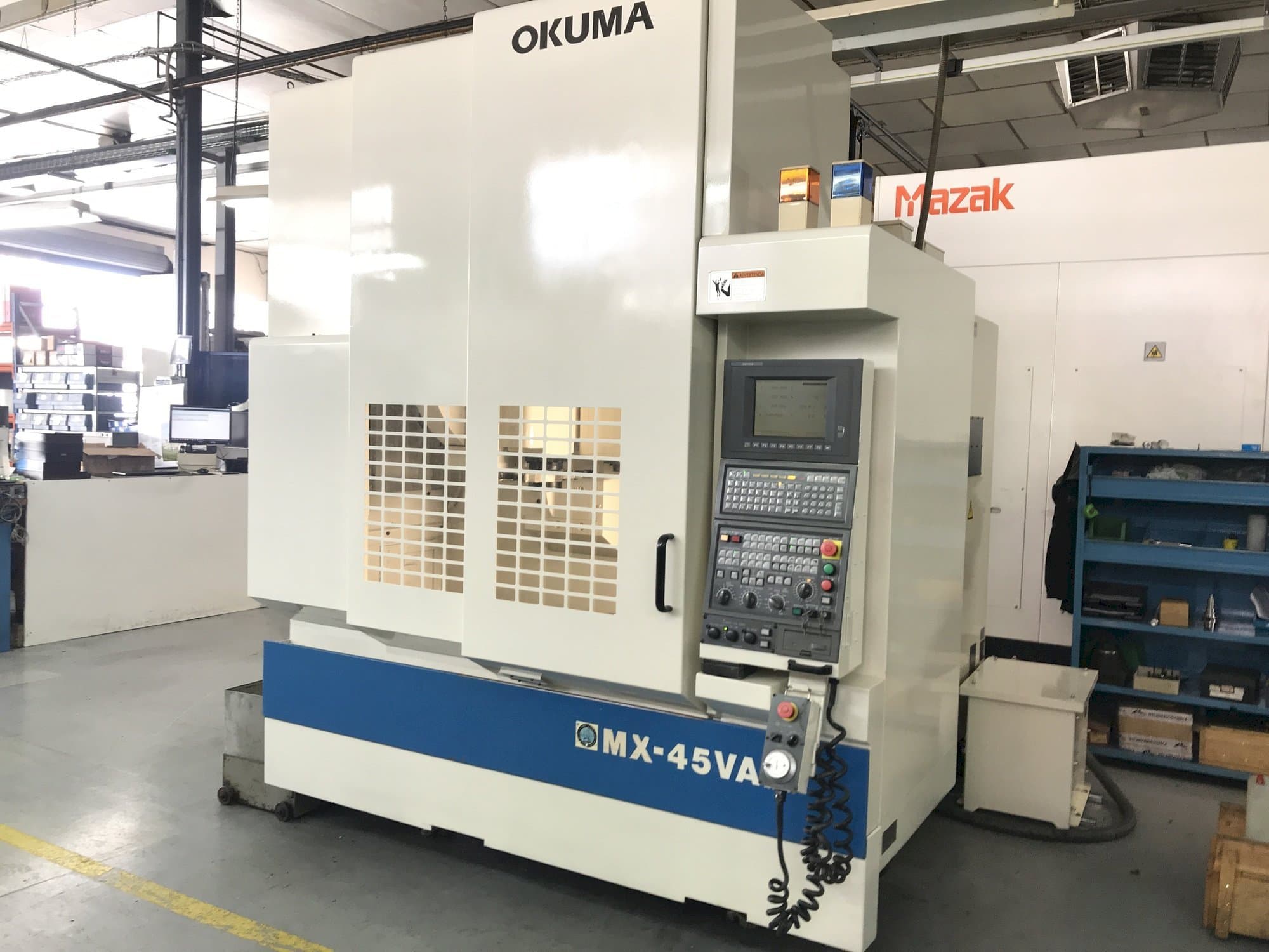 Koneen  Okuma Mx-45VAE etunäkymä