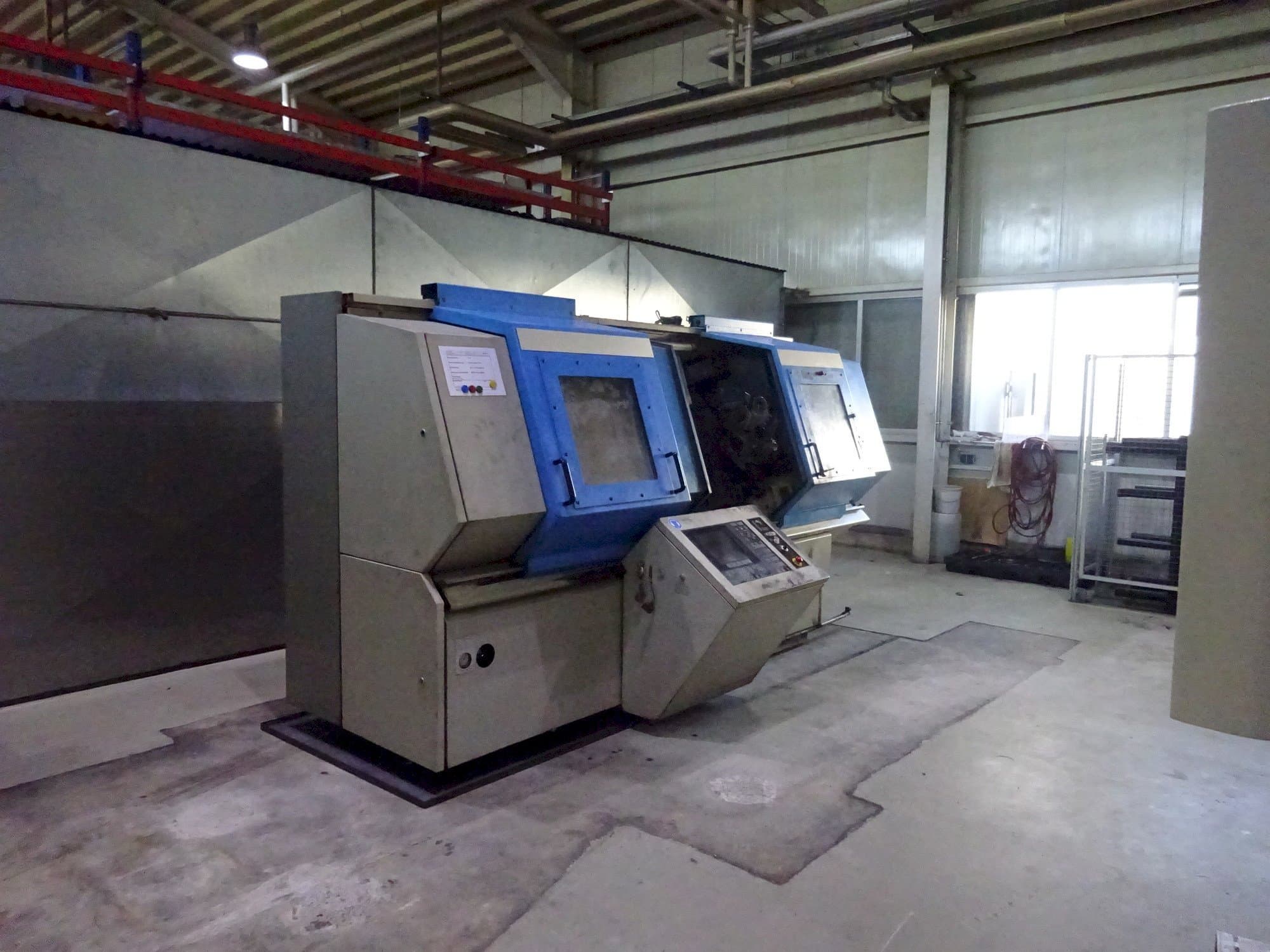 Koneen  BOEHRINGER VDF 180 C etunäkymä