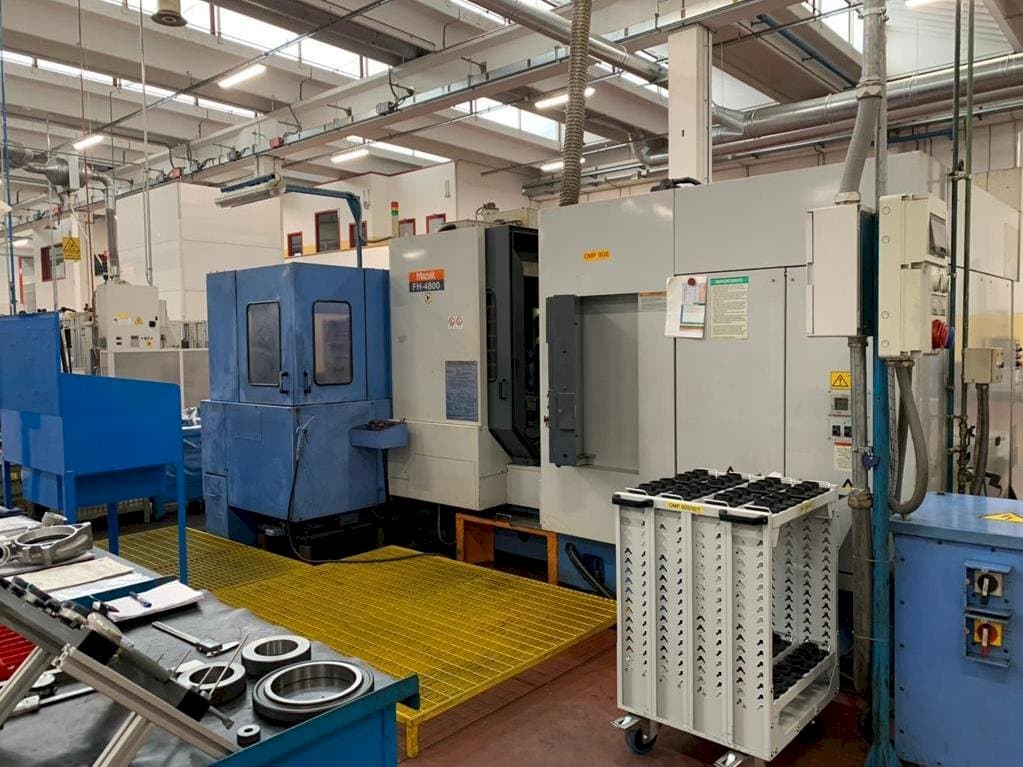 Koneen  Mazak FH-4800 etunäkymä