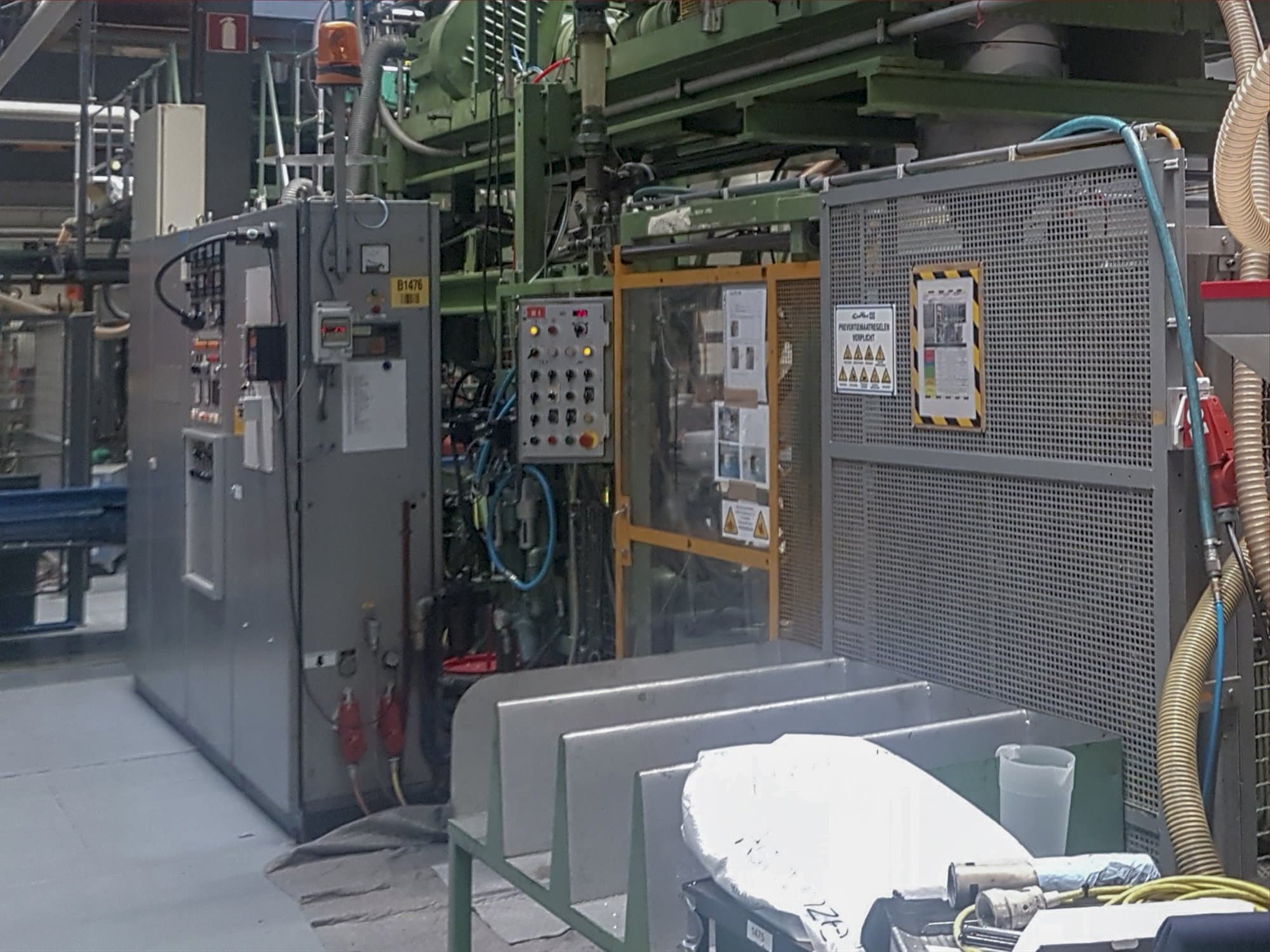 Koneen  1 BEKUM oikea näkymä BA 20 M / S 901