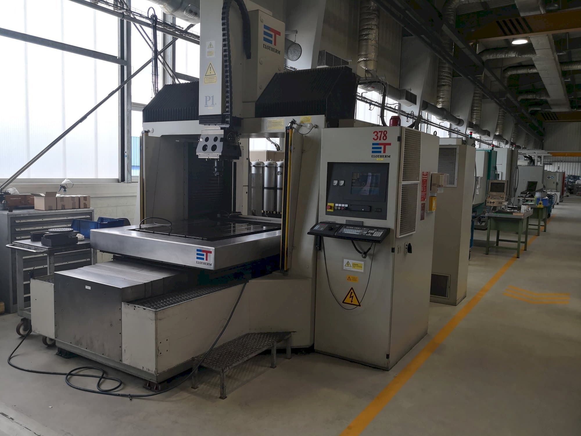 Koneen  ELOTHERM ELBOMAT P1 etunäkymä