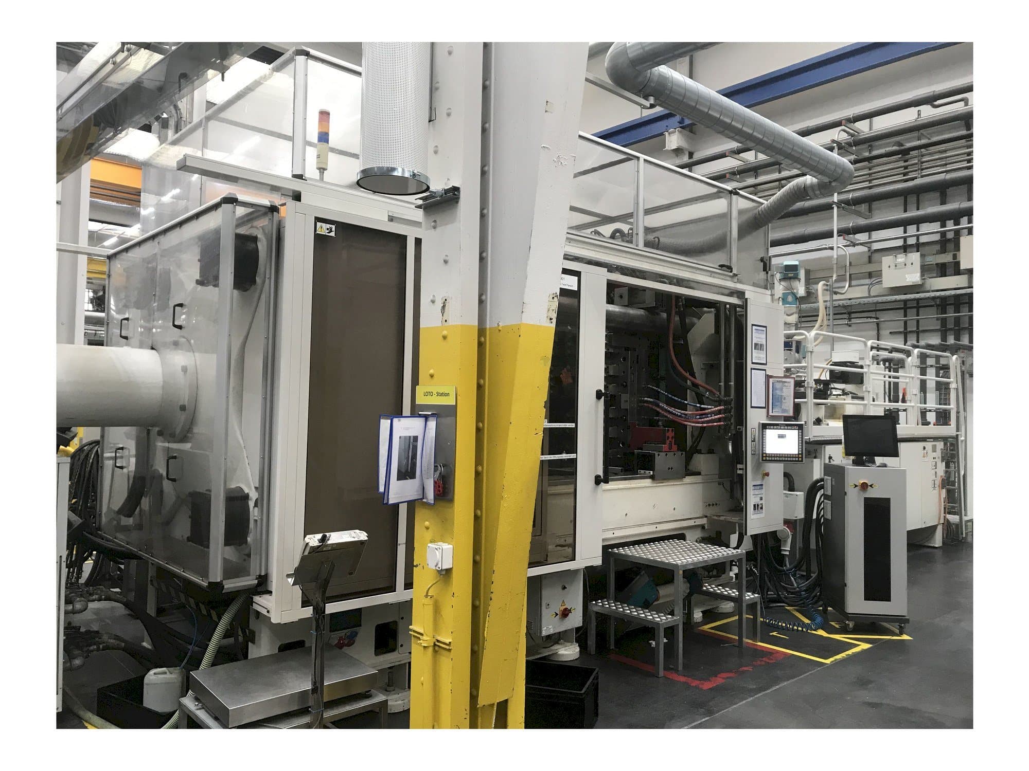 Koneen  Husky H650 RS 80/65 etunäkymä