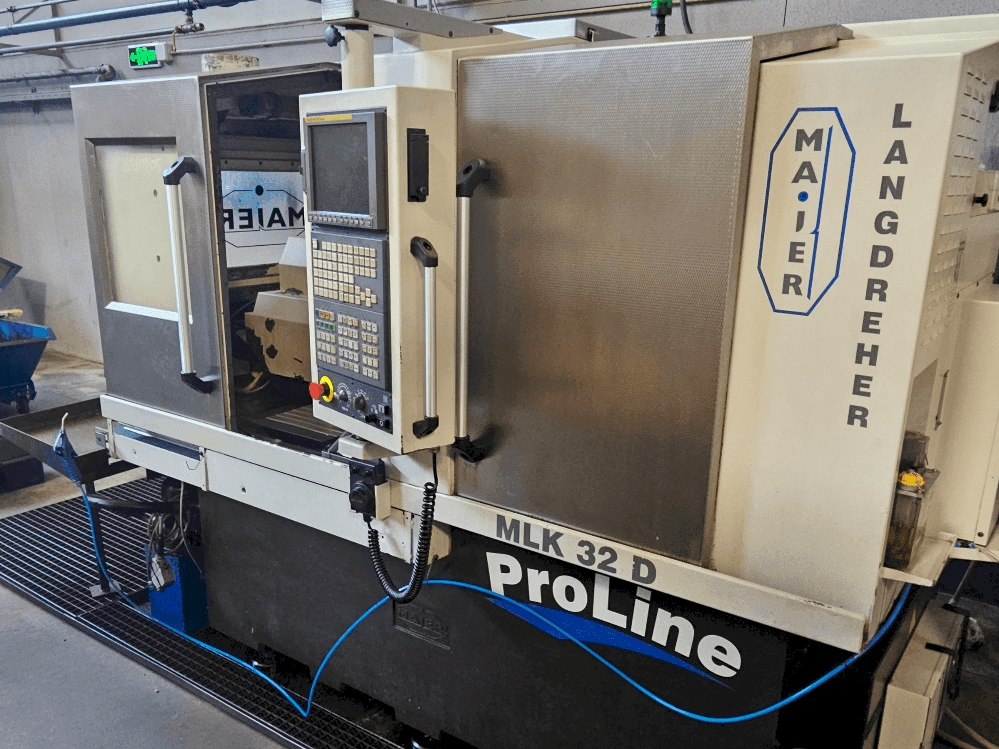 Koneen  Maier MLK 32D etunäkymä