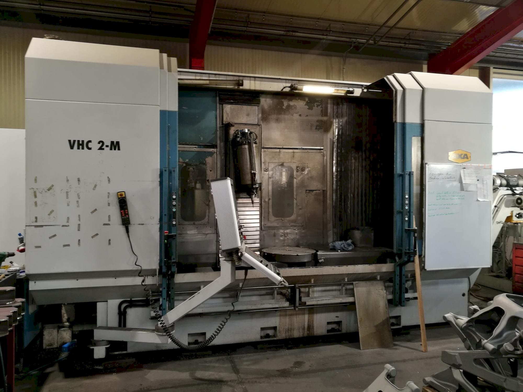 Koneen  AXA VHC 2-M etunäkymä