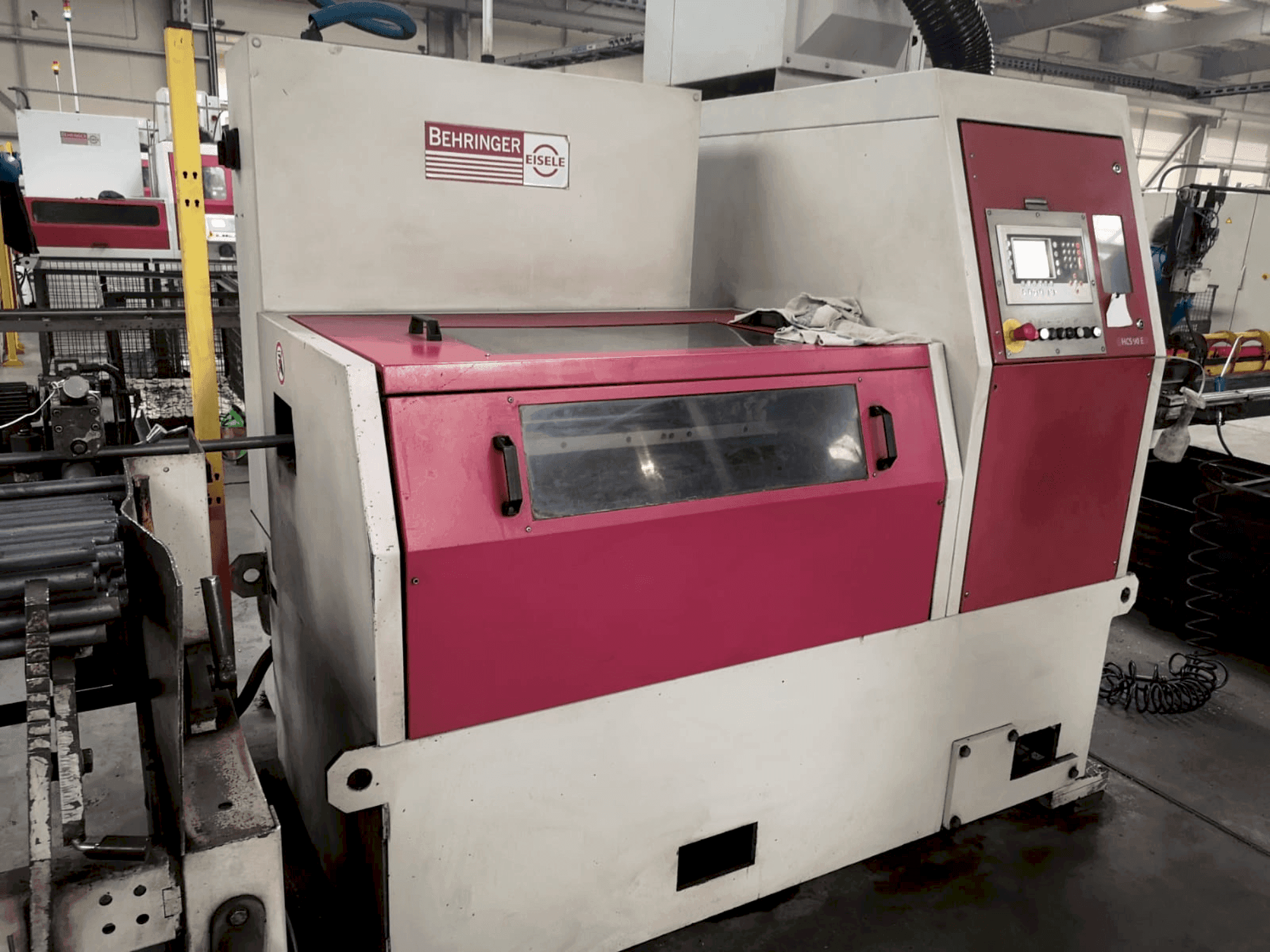 Koneen  Behringer EISELE HCS-90E etunäkymä
