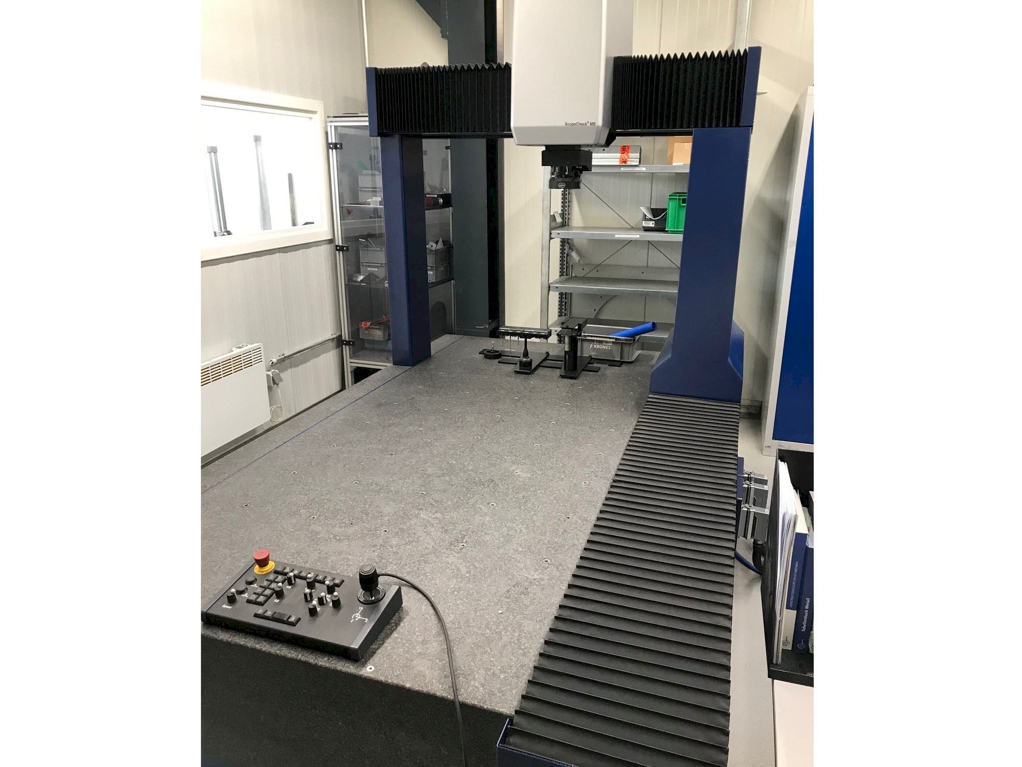 Koneen  Werth ScopeCheck MB/Z 800/1500/700 3D CNC etunäkymä