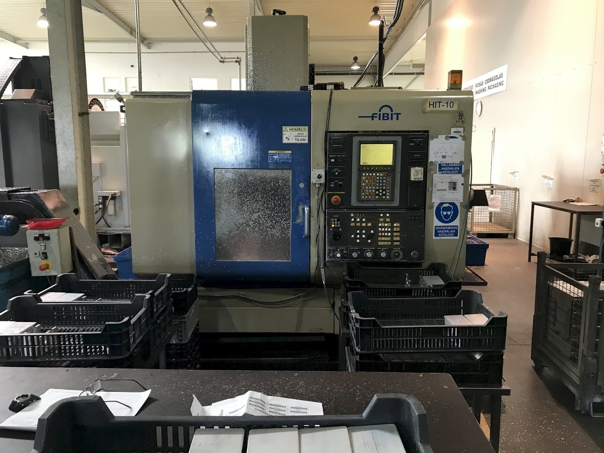 Koneen  HITACHI SEIKI VS40 etunäkymä