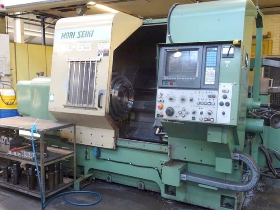 Koneen  MORI SEIKI Sl65 etunäkymä