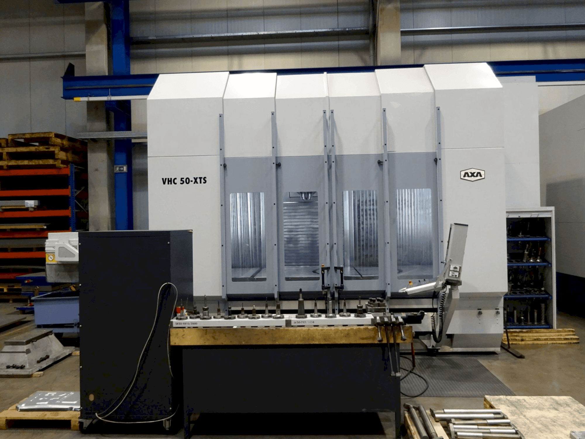 Koneen  AXA VHC 50-XTS etunäkymä