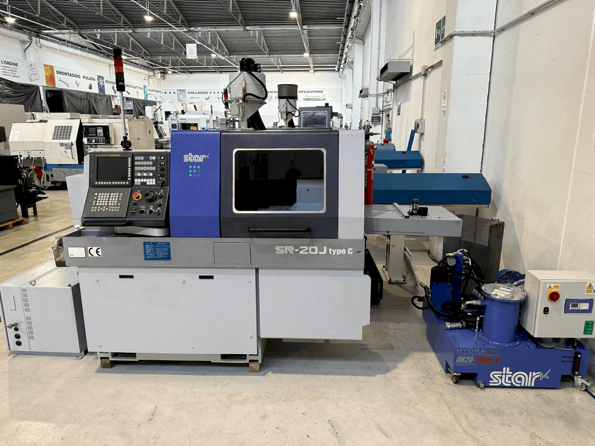 Koneen  Star SR-20J type C etunäkymä