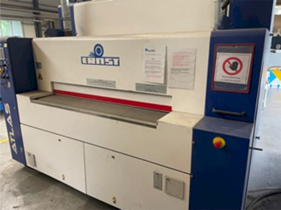 Koneen  ERNST ATLAS ES etunäkymä