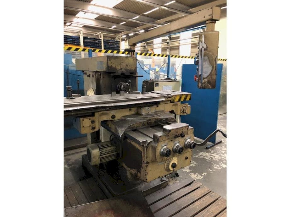 Koneen  FU W 400 VI / 2 etunäkymä