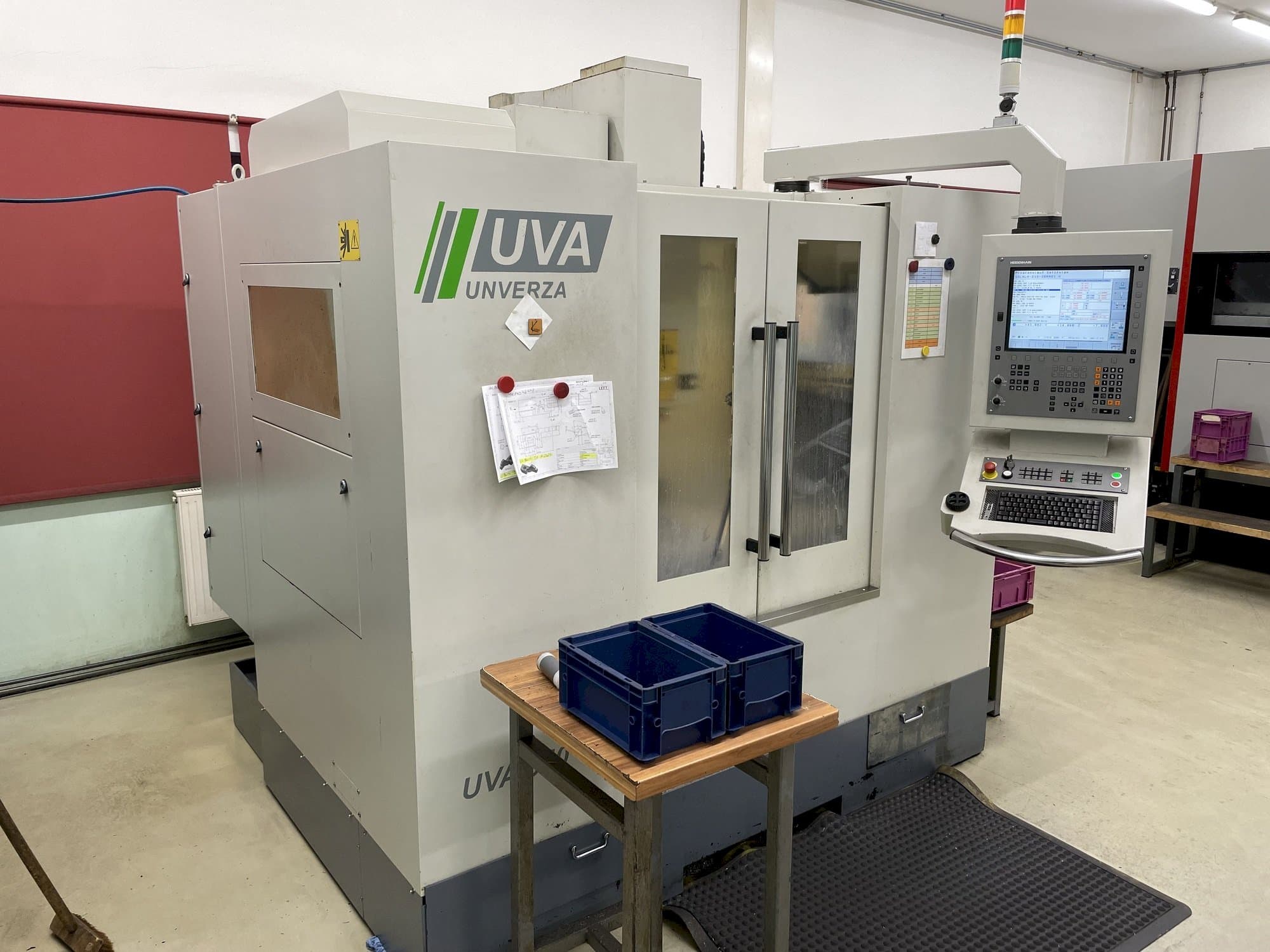 Koneen   HOMMEL UNVERZAGT UVA 550 Plus etunäkymä