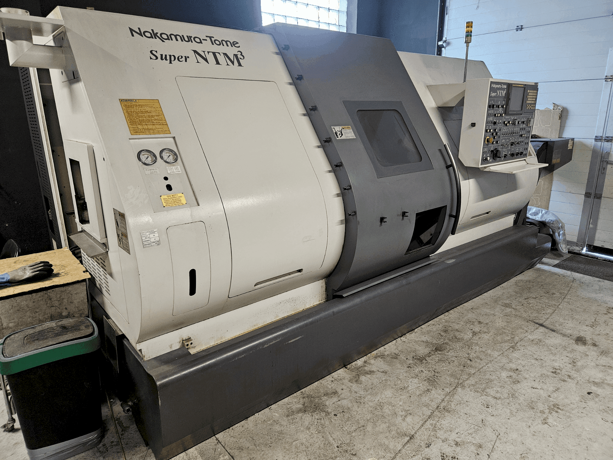 Koneen  NAKAMURA-TOME Super NTM3 etunäkymä